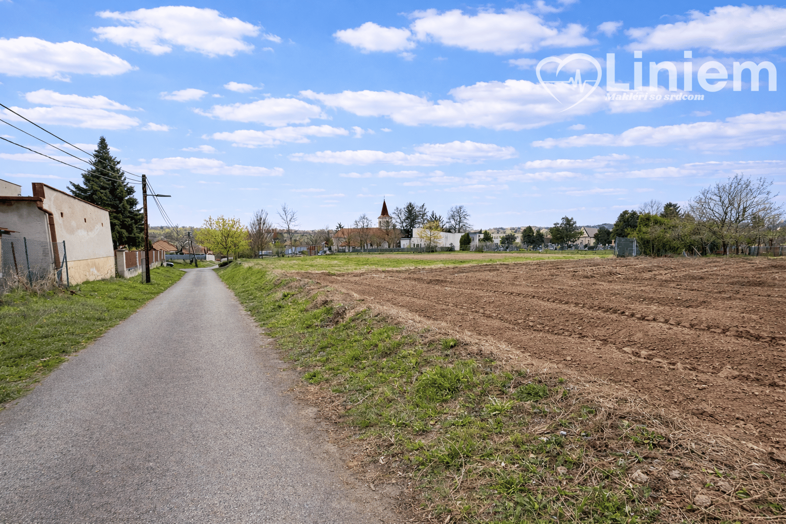 🏡 Stavebný pozemok na predaj – Volkovce, okres Zlaté Moravce – 536 m² – fotka 2