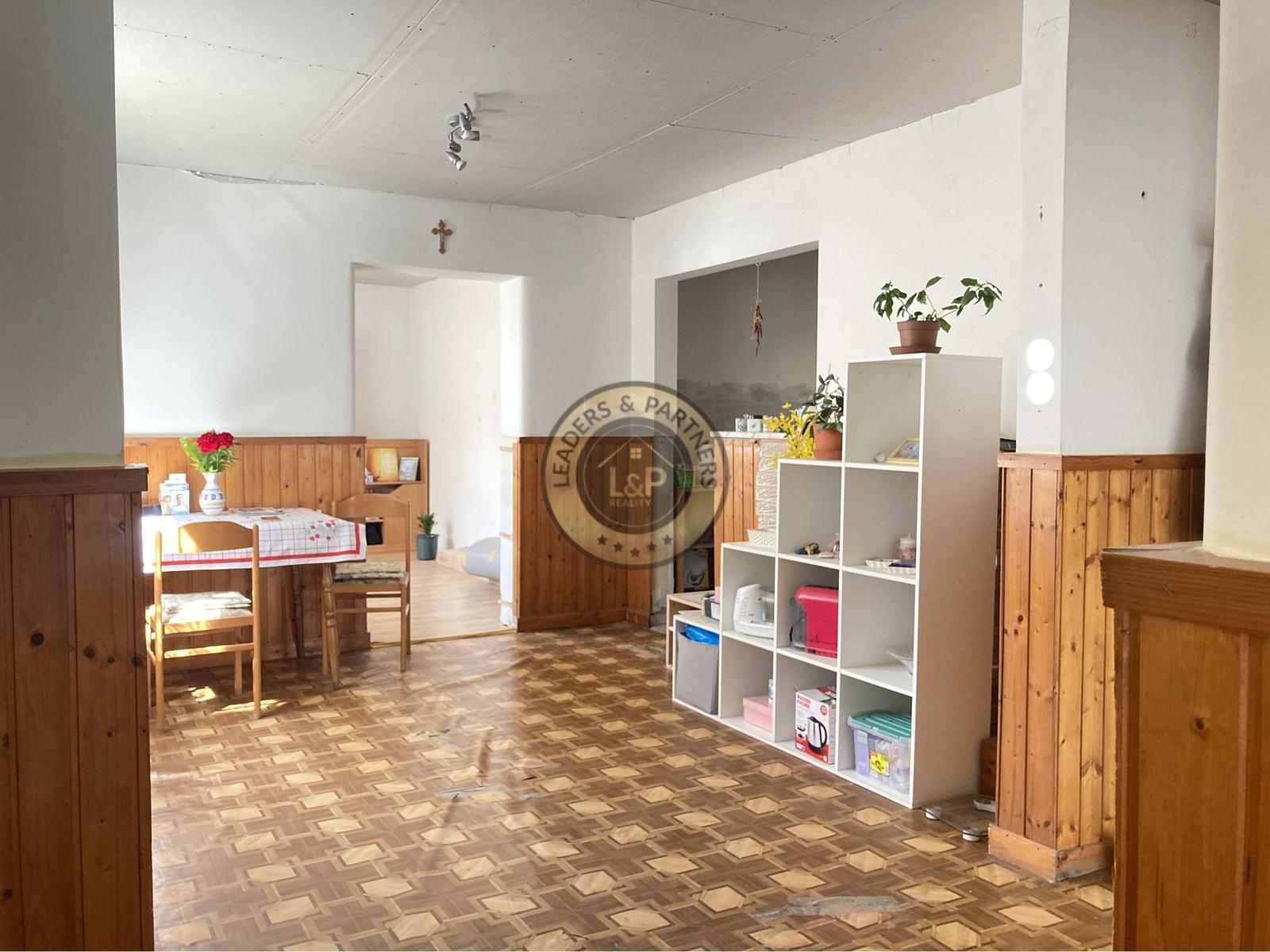 PREDAJ rodinný dom Bezenye