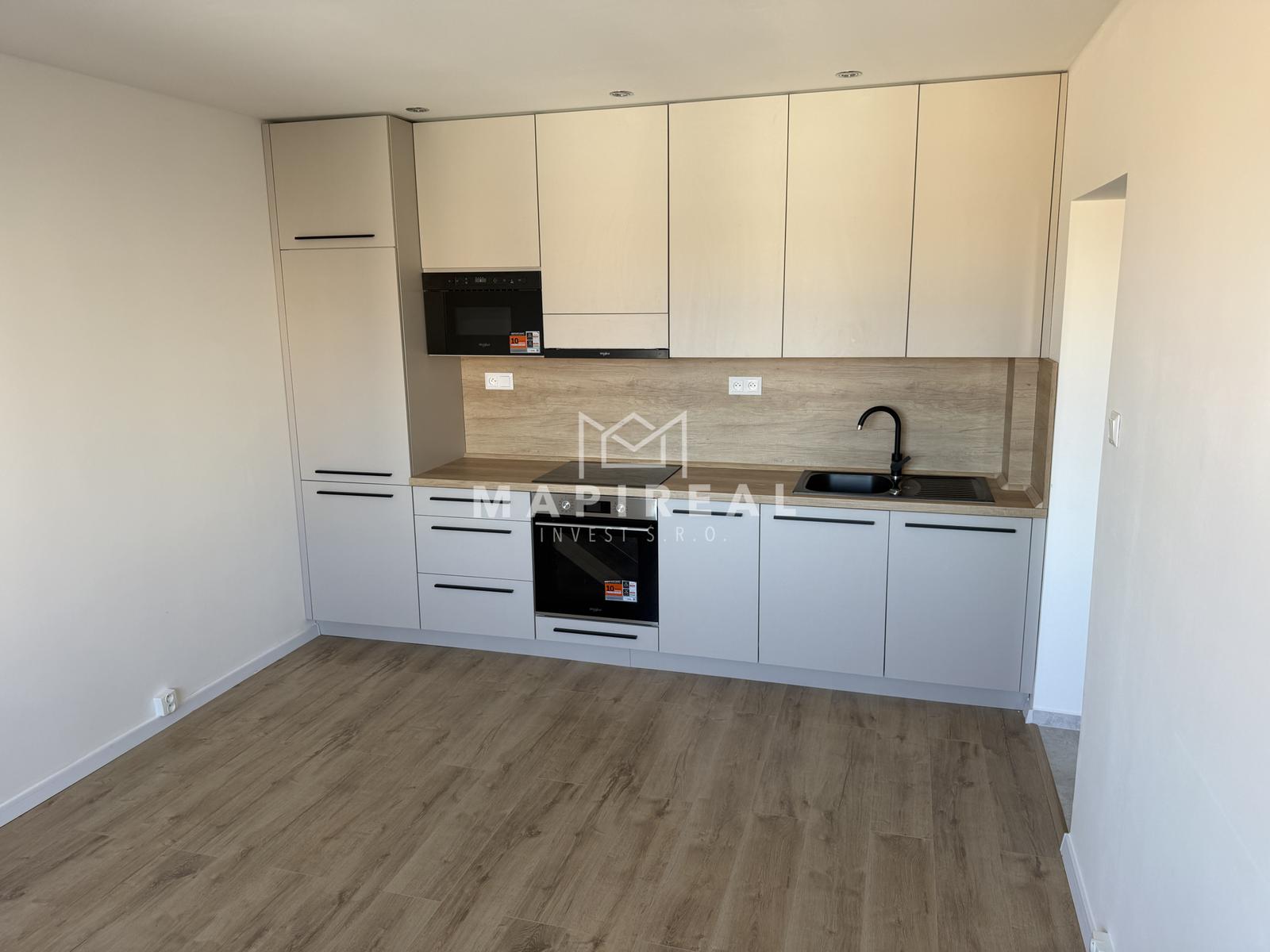 **NOVINKA** Južná trieda!!!, Košice – JUH, NOVOREKONŠTRUOVANÝ, 3-izb. byt