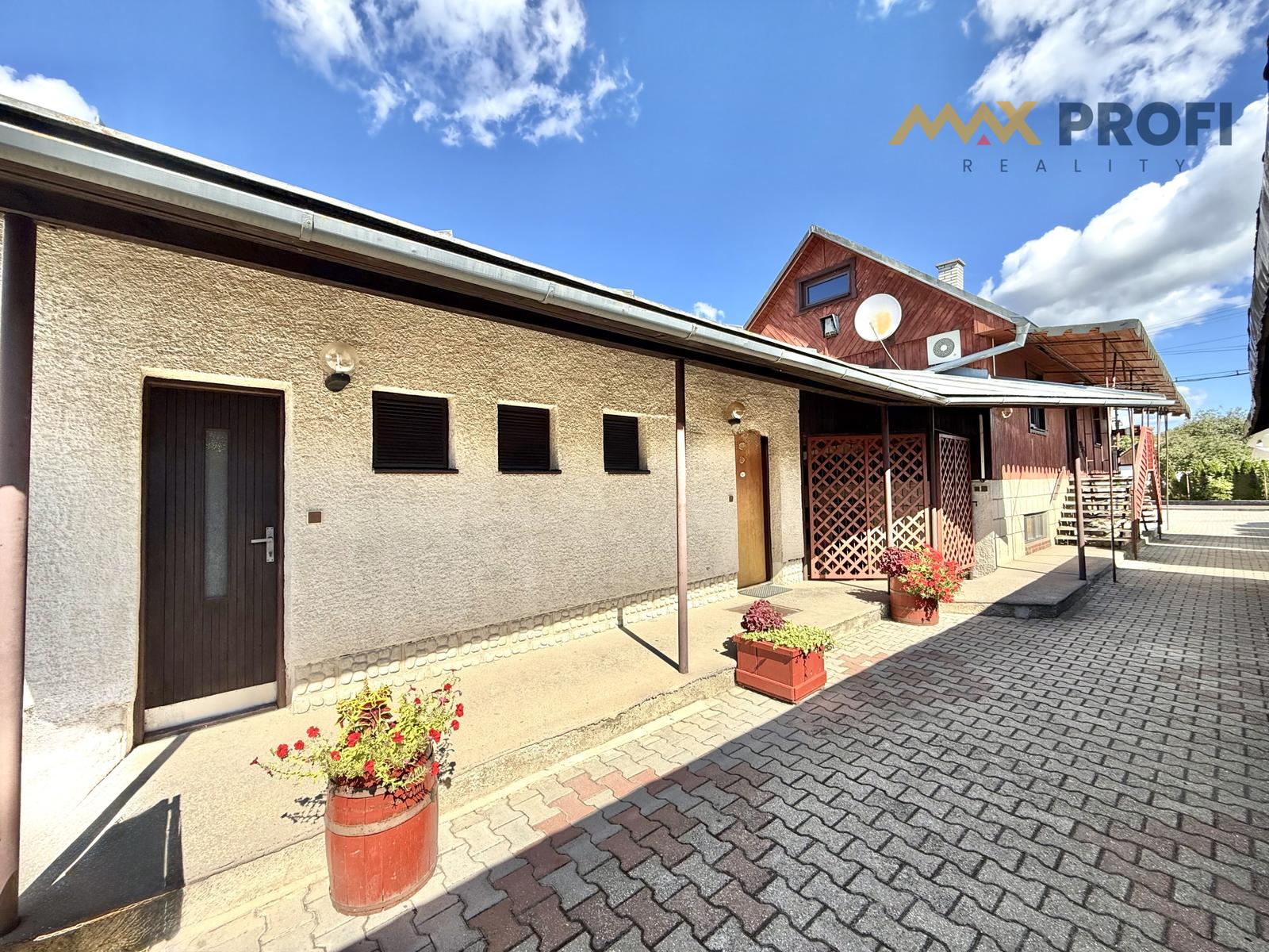 PREDAJ, komerčný objekt pri Martine | 240 m² + 676 m² POZEMOK | Žabokreky, Martin