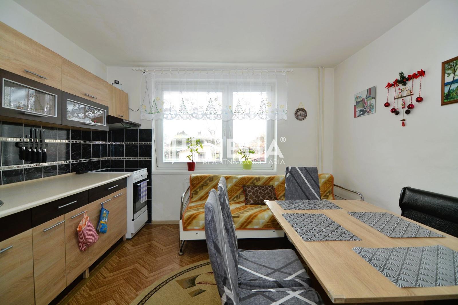 PREDAJ RODINNÉHO DOMU v obci LACKOVCE (HE) – fotka 2