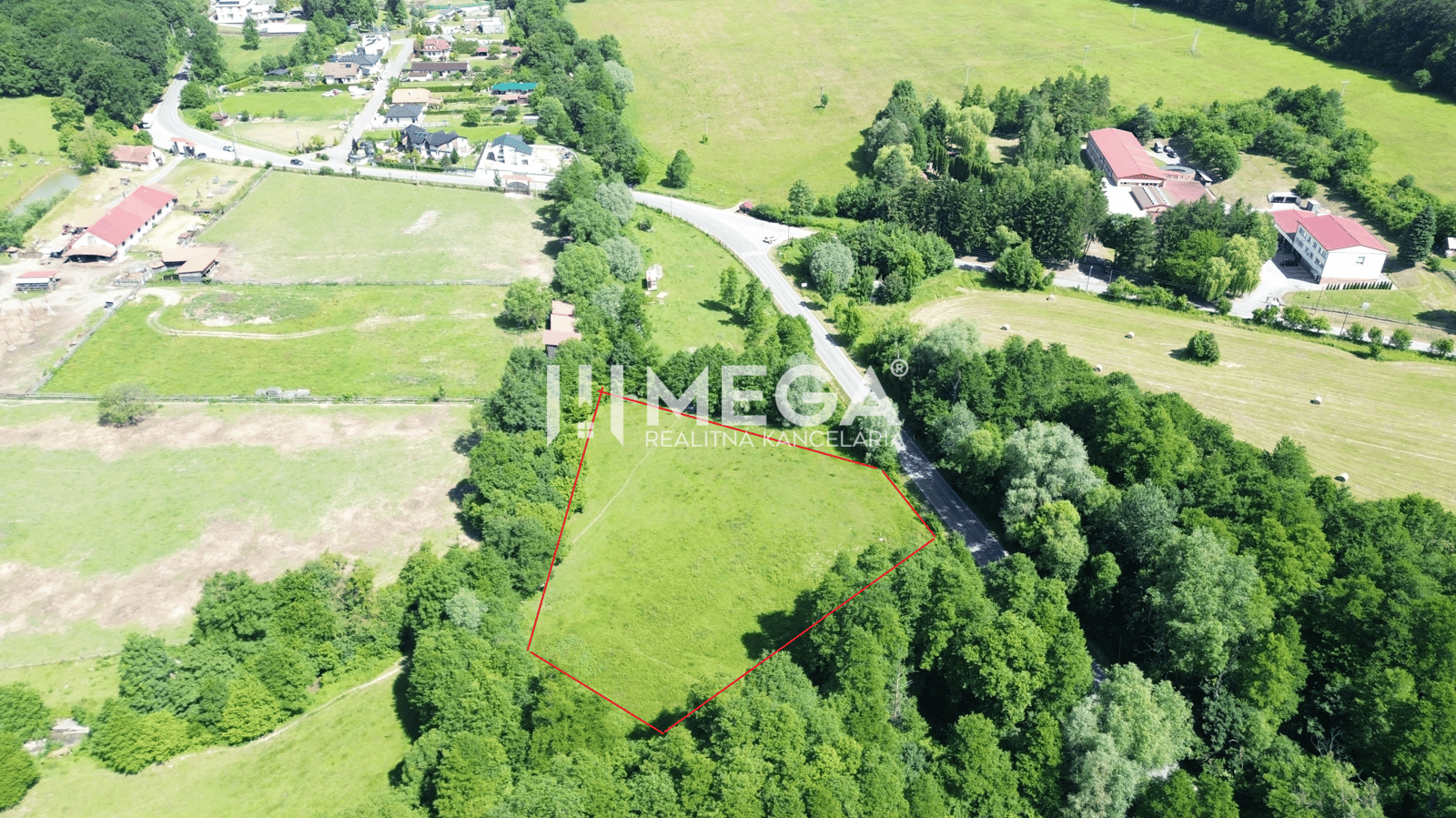 NA PREDAJ POZEMKY NA MIERU už od 1000 m²  - obec PTIČIE – fotka 2