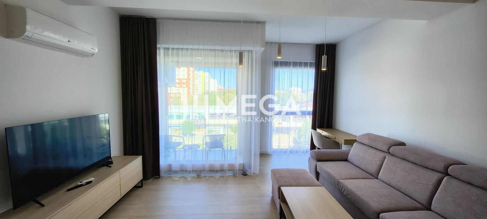 NA PRENÁJOM PRÉMIOVÝ 3-IZBOVÝ BYT – CENTRAL POINT HUMENNÉ