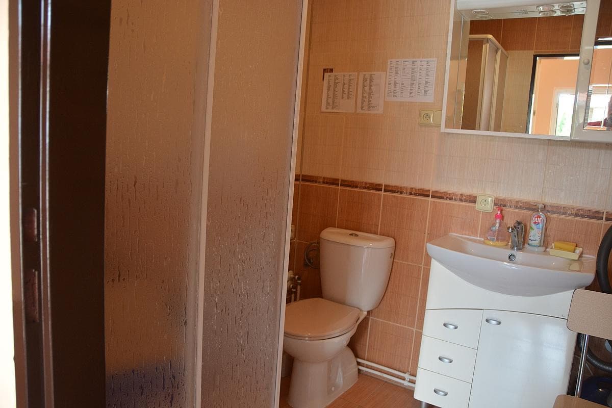 Na prenájom zrekonštruovaná kancelária s vlastným parkovaním – fotka 2