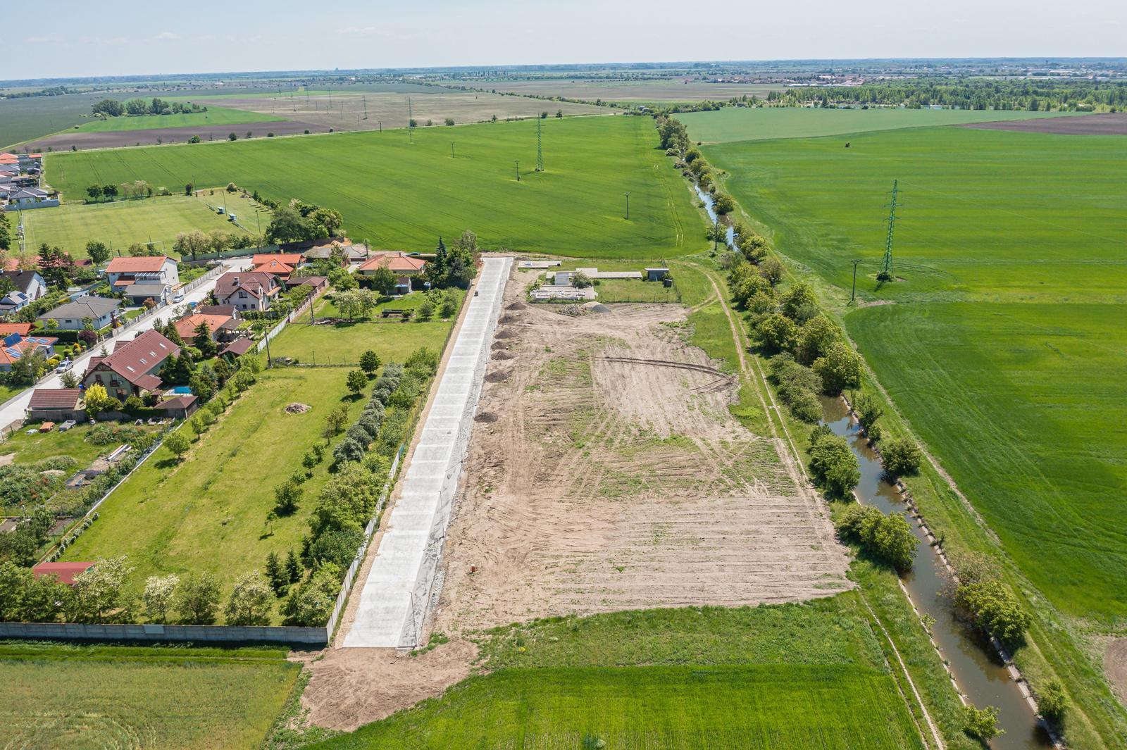 Pozemoky v novo dokončenej lokalite, Štvrtok na ostrove – fotka 2
