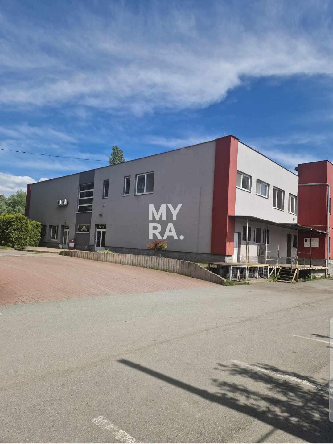 Exkluzívne - prevádzková budova vo vlastnom areáli – fotka 2
