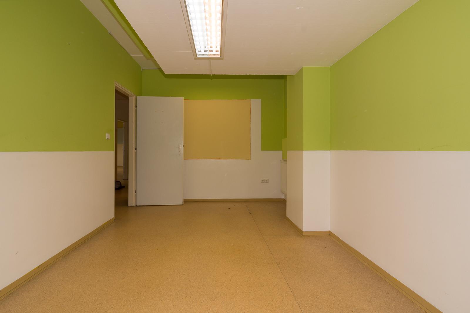 Nebytové priestory v centre Malaciek (115 m2) – fotka 2