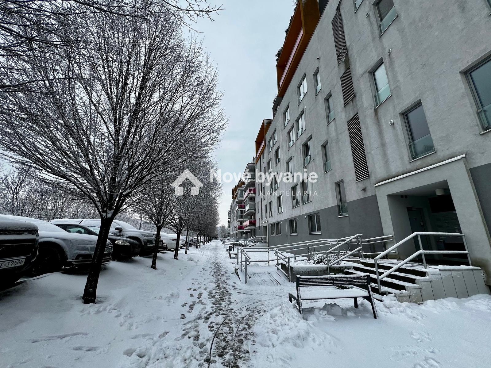 NA PREDAJ UNIKÁTNY 4+1 izb.byt BA-Mlynská Dolina