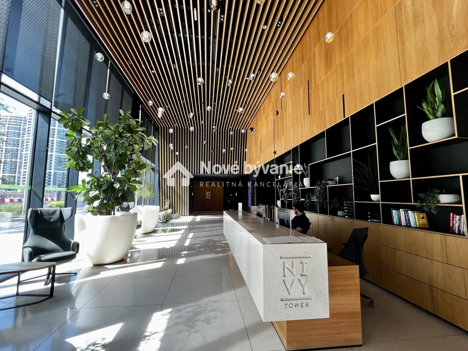 PRENÁJOM a ČLENSTVO – flex kancelárie na najvyššom poschodí v Nivy Tower, Lab28 BA (N051-25-ANHOE) – fotka 2