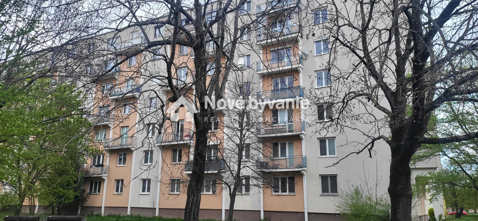 Predaj - garsónka Bratislava II. - Ružinov / N119-115-EMJU