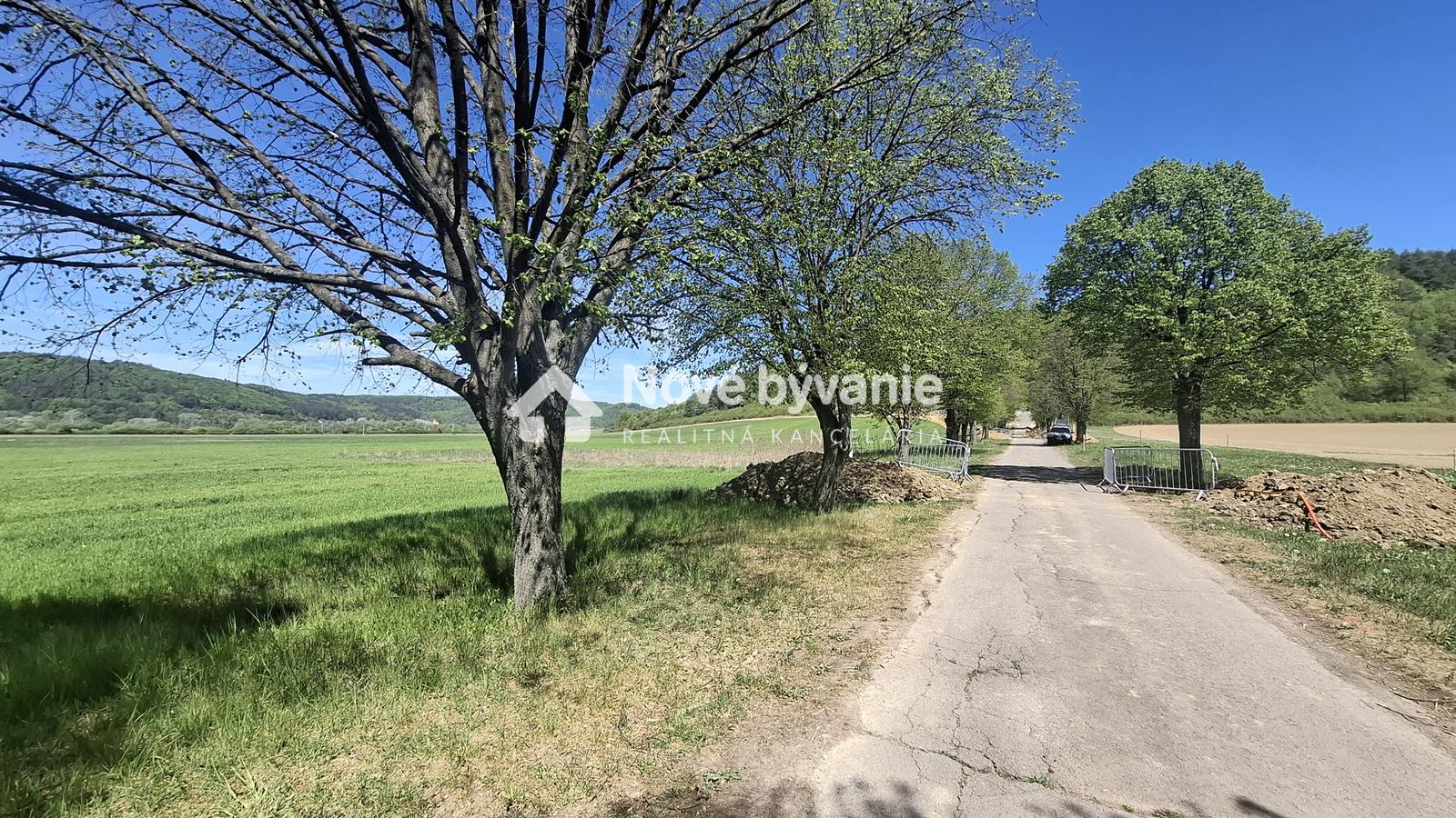 EXKLUZÍVNE na predaj pozemok, Lackovce (N005-14-ANMA) – fotka 2