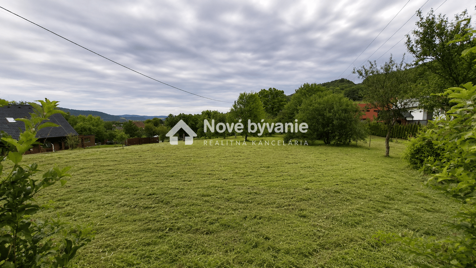 EXKLUZÍVNE na predaj veľký pozemok, Hažín nad Cirochou (N283-14-MIM))