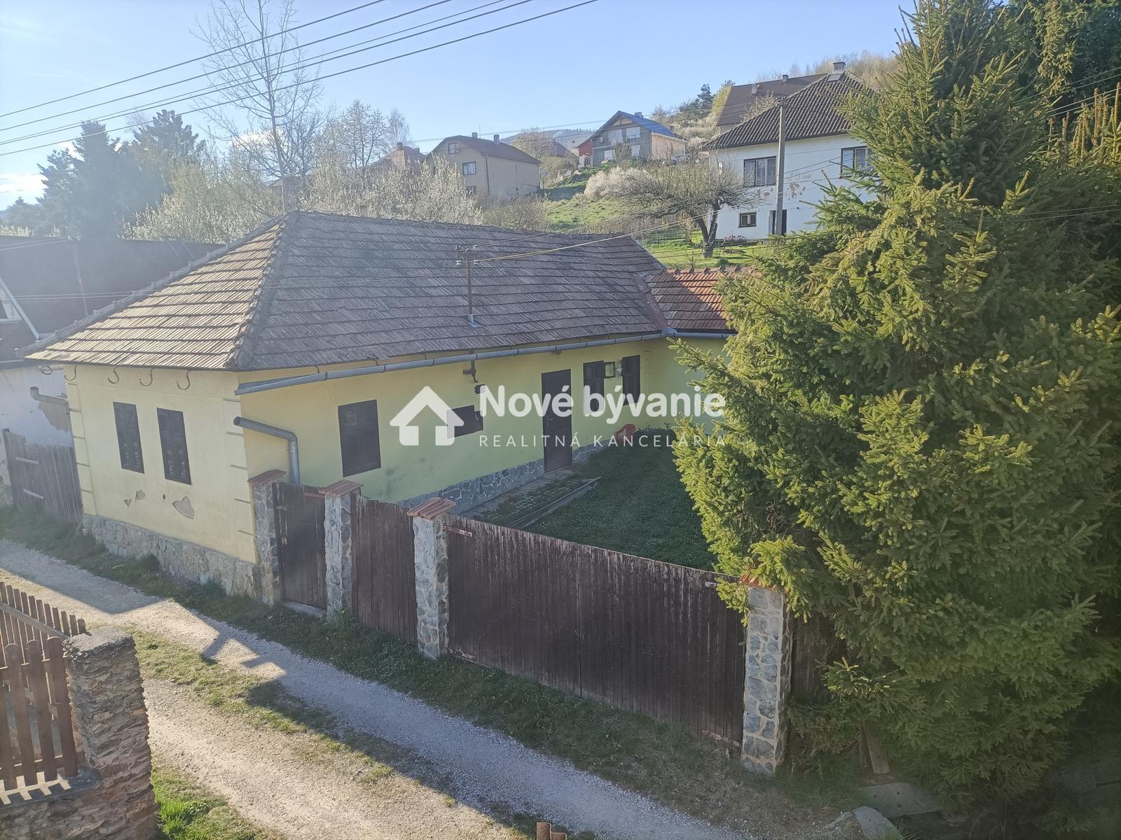 Dom v Helcmanovciach pri potôčiku - NOVÁ CENA
