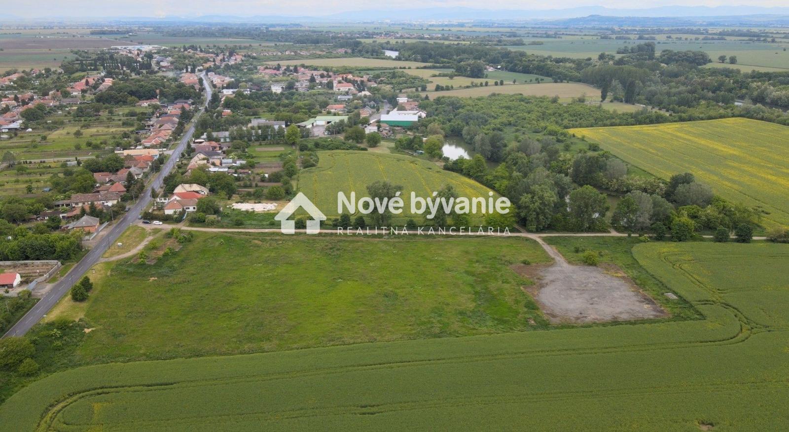 Predaj, veľký priemyselný pozemok-Šarovce(N173-14-FRAD)