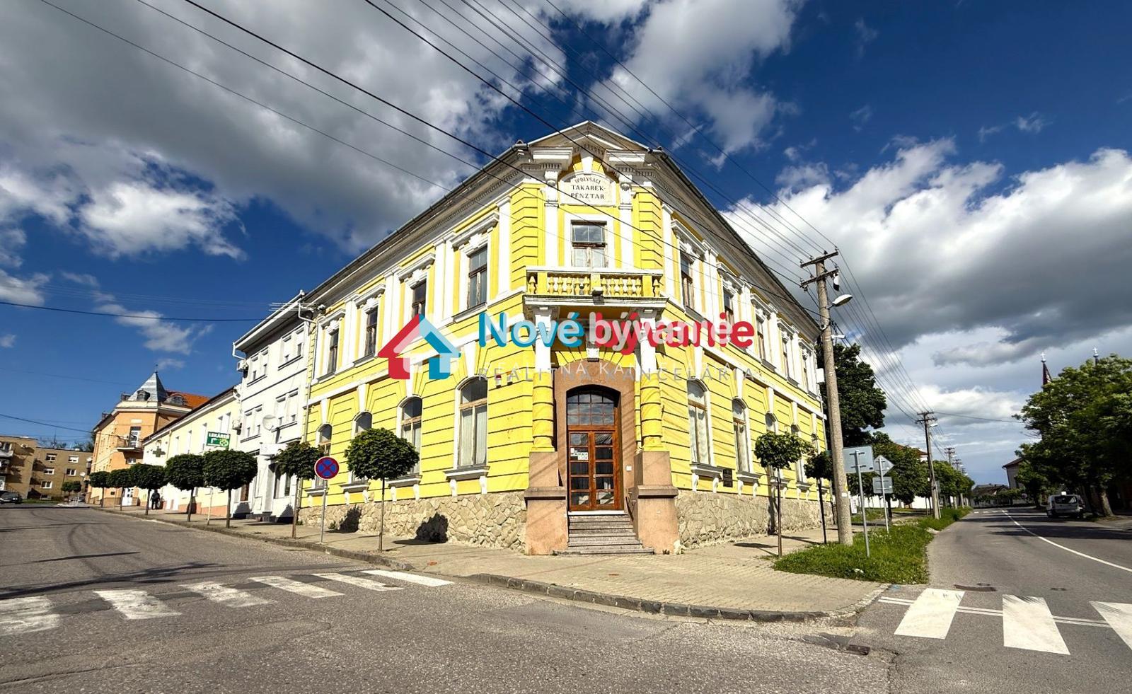 Predaj, obchodná budova v centre mesta-Šahy(N175-18-FRADE)