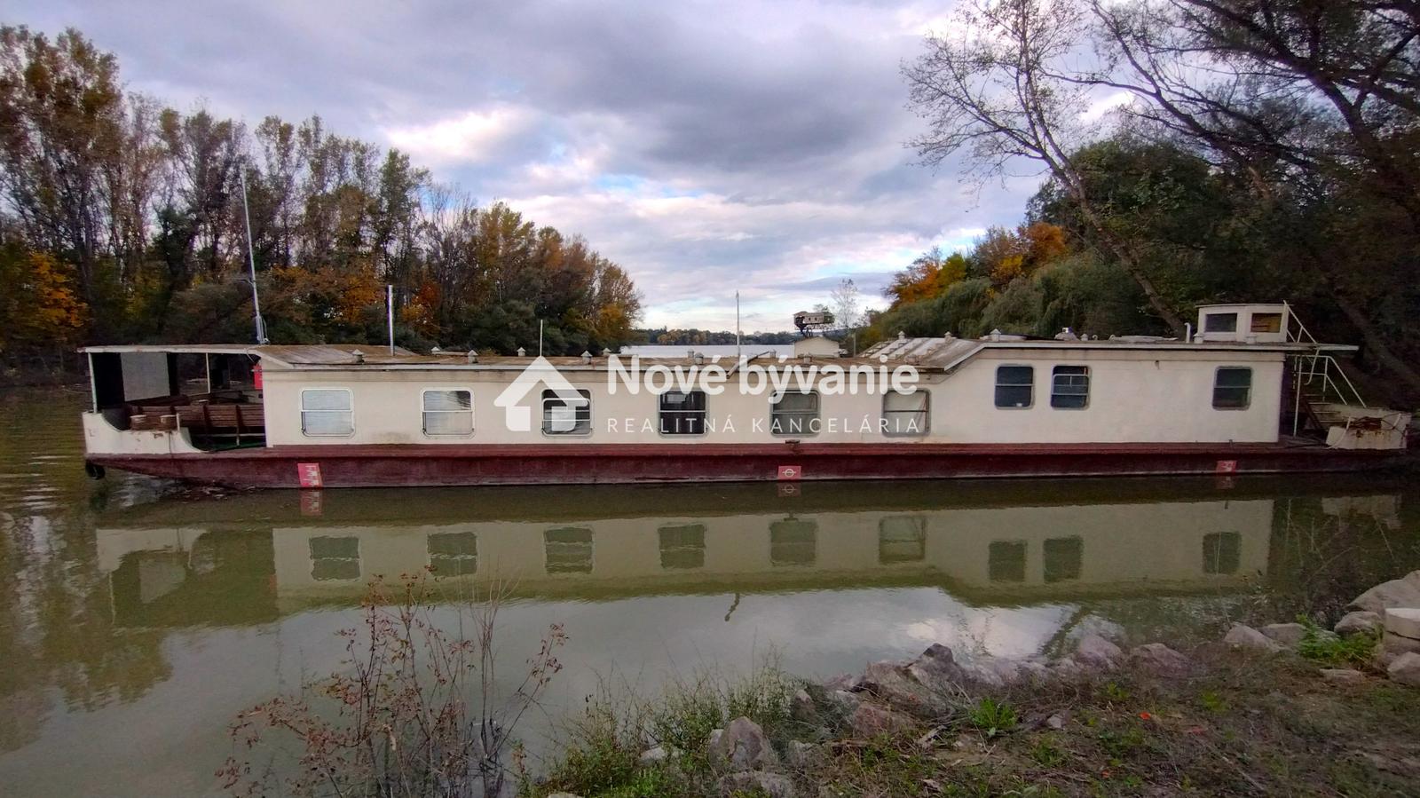 Predaj, investičný hauseboat-Štúrovo(N147-110-FRADa)