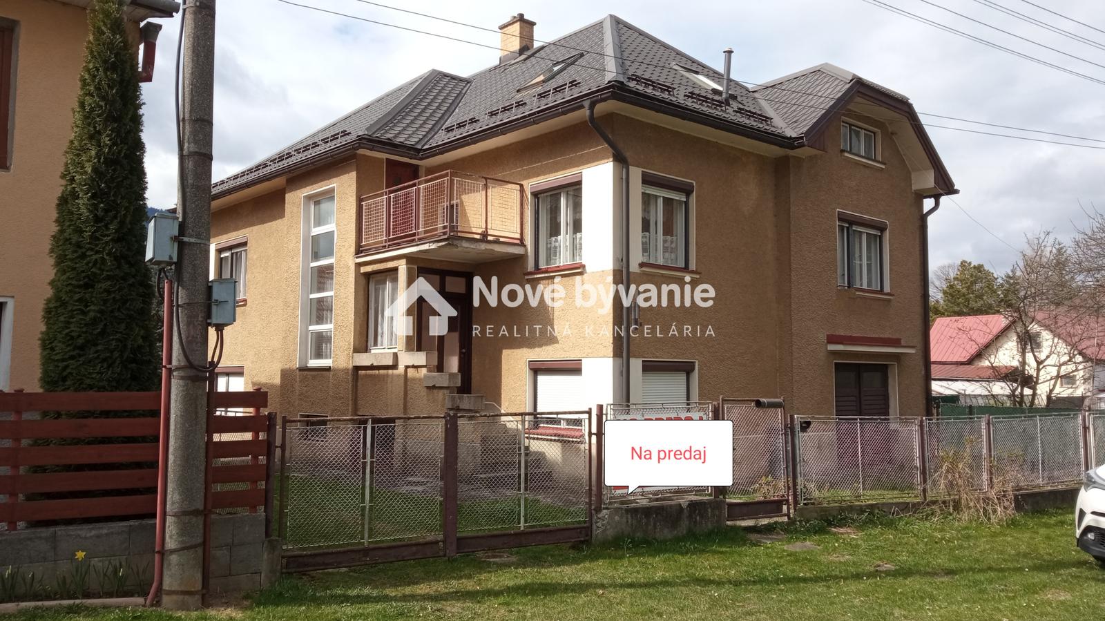 Dom s bazénom a novou vlakovou zastávkou! ID:N001-12-PEDU – fotka 2