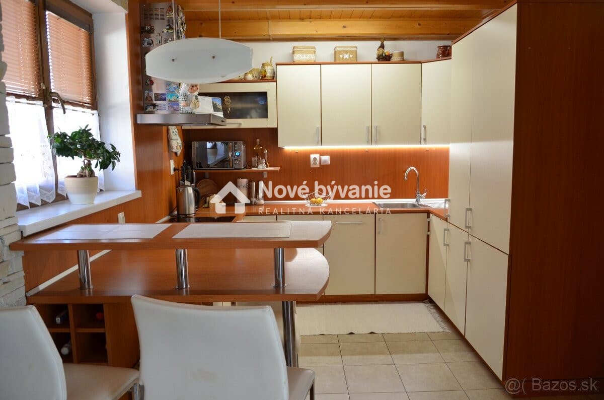 Rodinný dom / CHALUPA  - Liptovská Porúbka ID: N014-12-PEDU