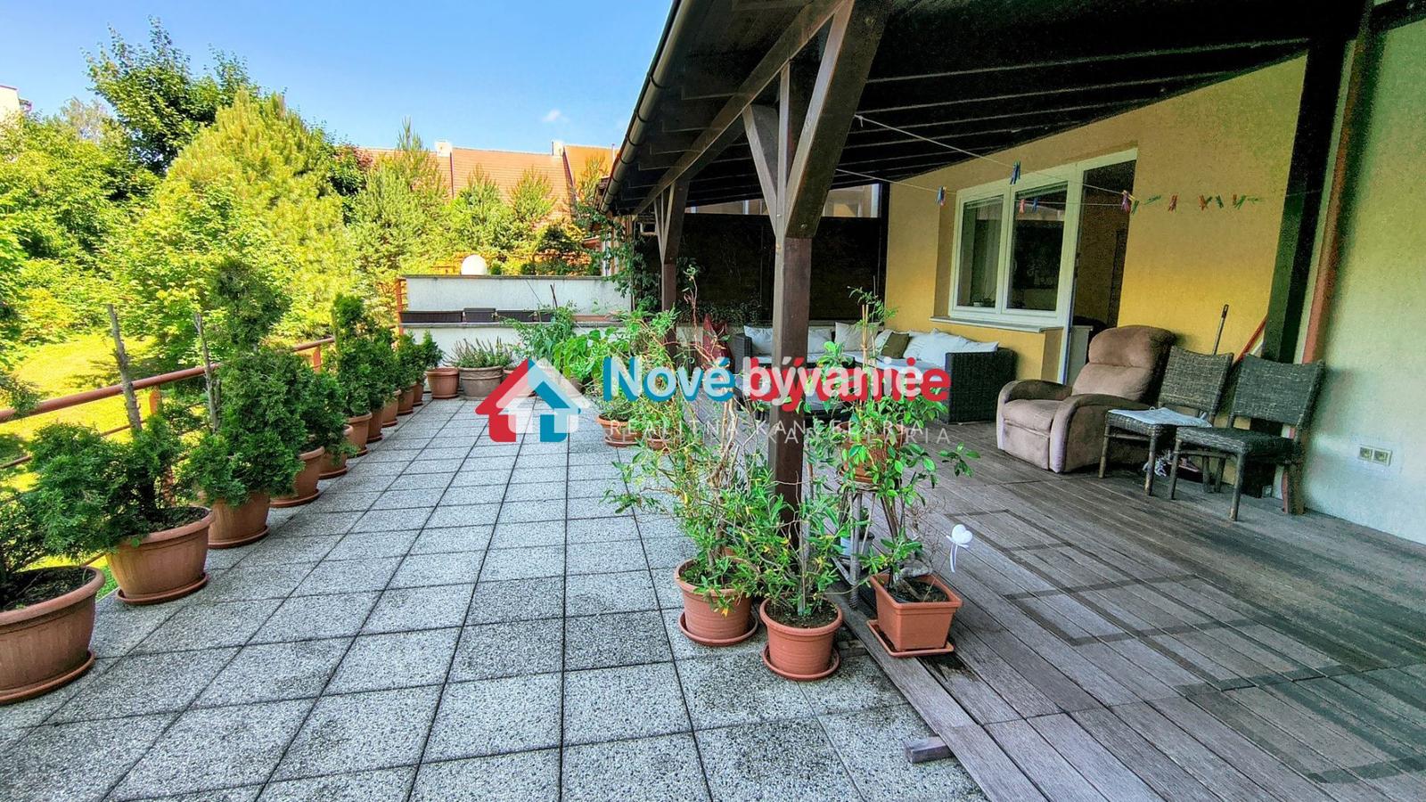 Na predaj 3izb veľký byt s terasou Zobor - Nitra (N031-113-BP) – fotka 2