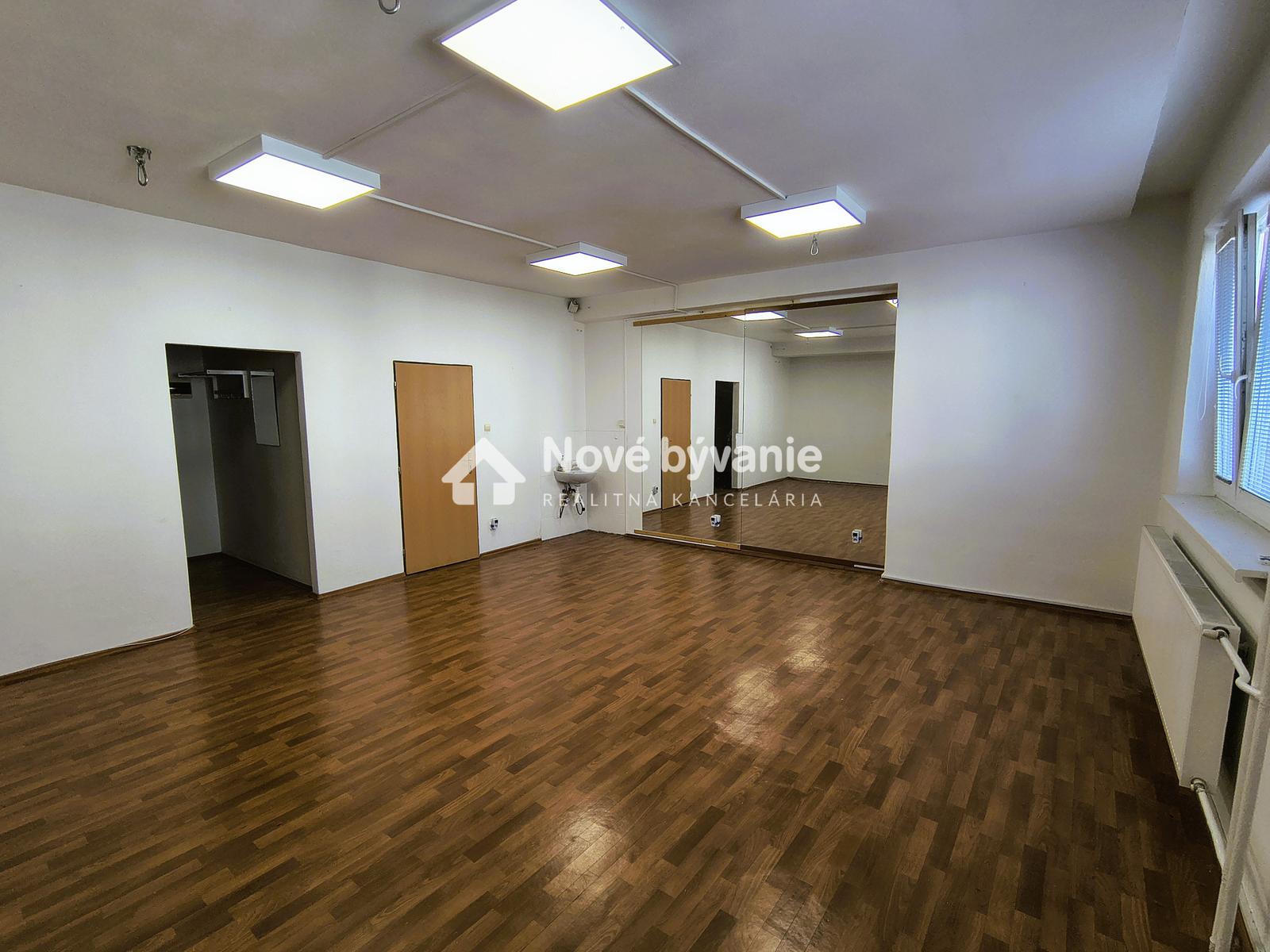 Prenájom kancelárie/ambulancie v centre mesta (B037-25-BP)