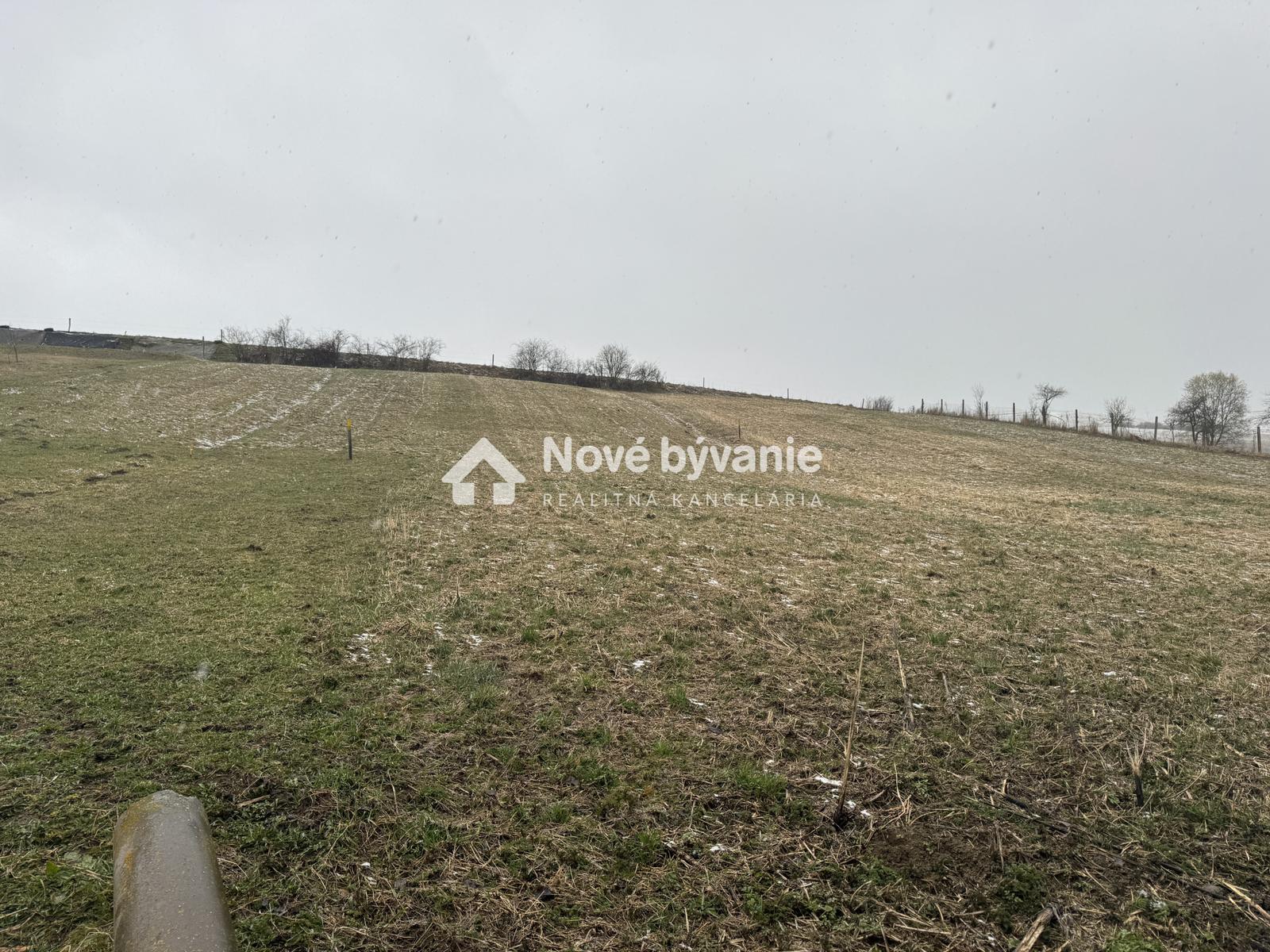 EXKLUZÍVNY pozemok na predaj – fotka 2