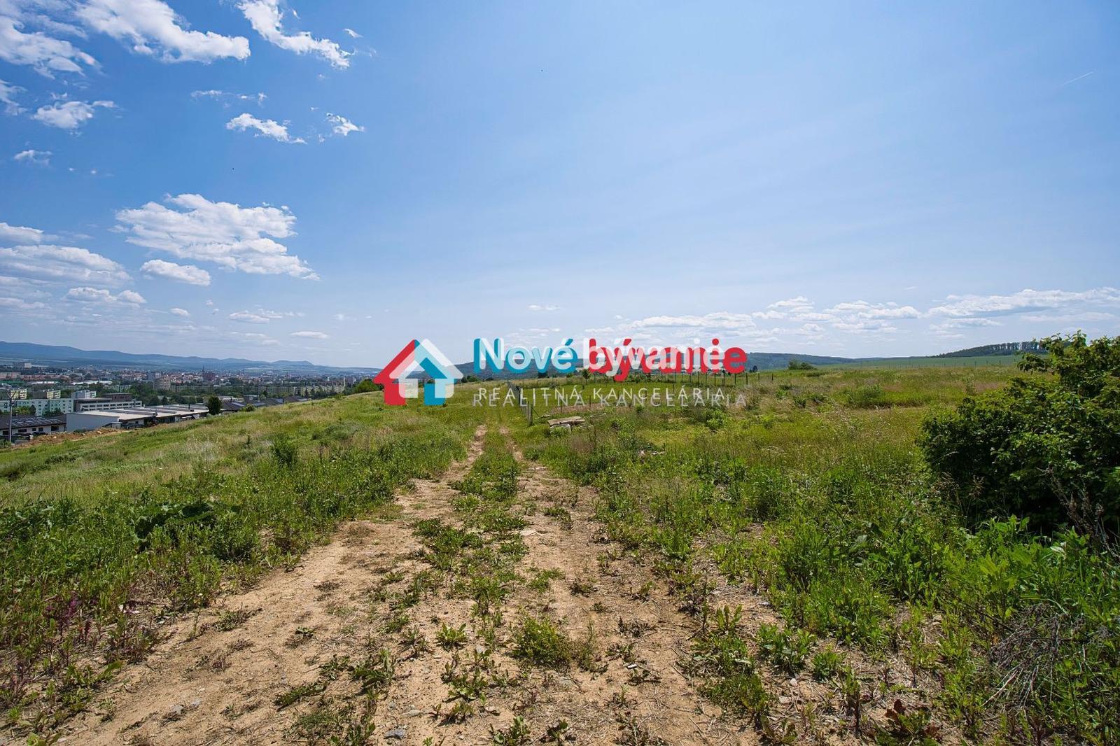 Exkluzívny slnečný pozemok s panoramatickým výhľadom na Prešov – Kráľova Hora, Sídlisko 3. (N005-14-MIDUa) – fotka 2