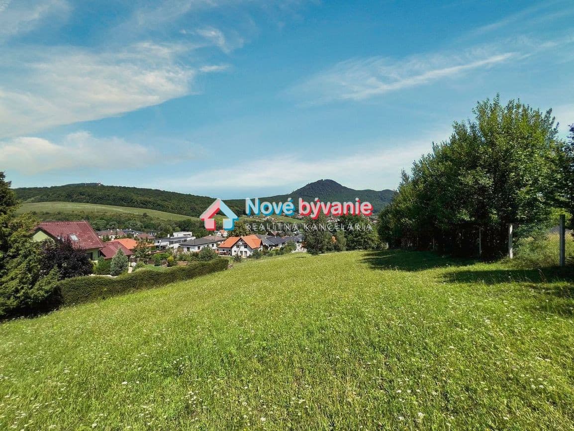 Na predaj: pozemok – ideálny pre výstavbu rodinných domov - Kanáš – fotka 2