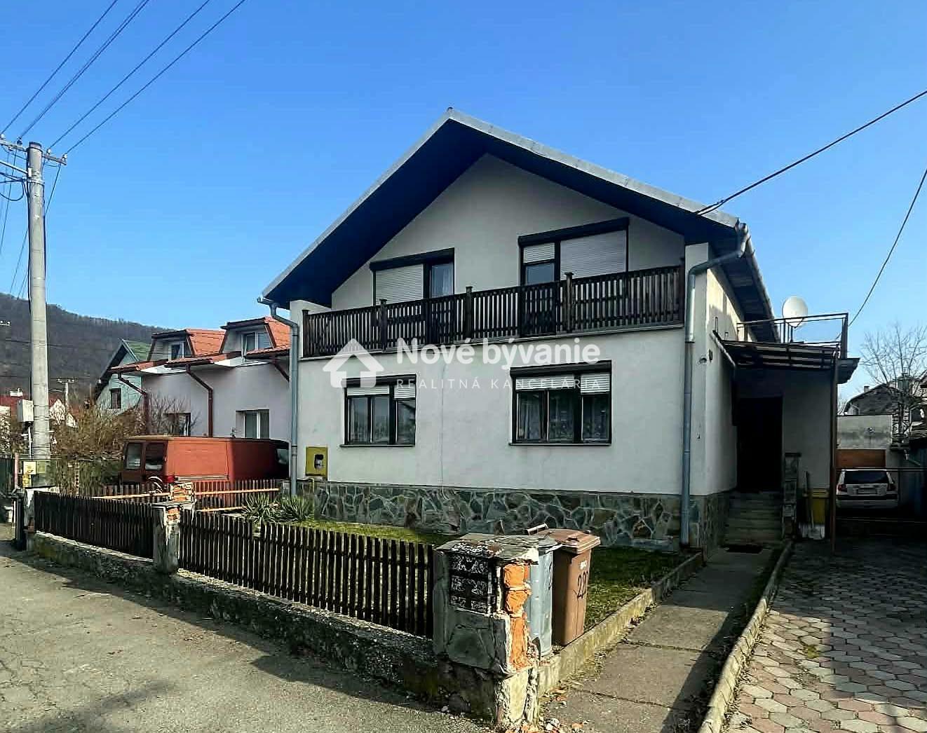 EXKLUZÍVNE na predaj lukratívny rodinný dom, Snina (N051-12-MABA)