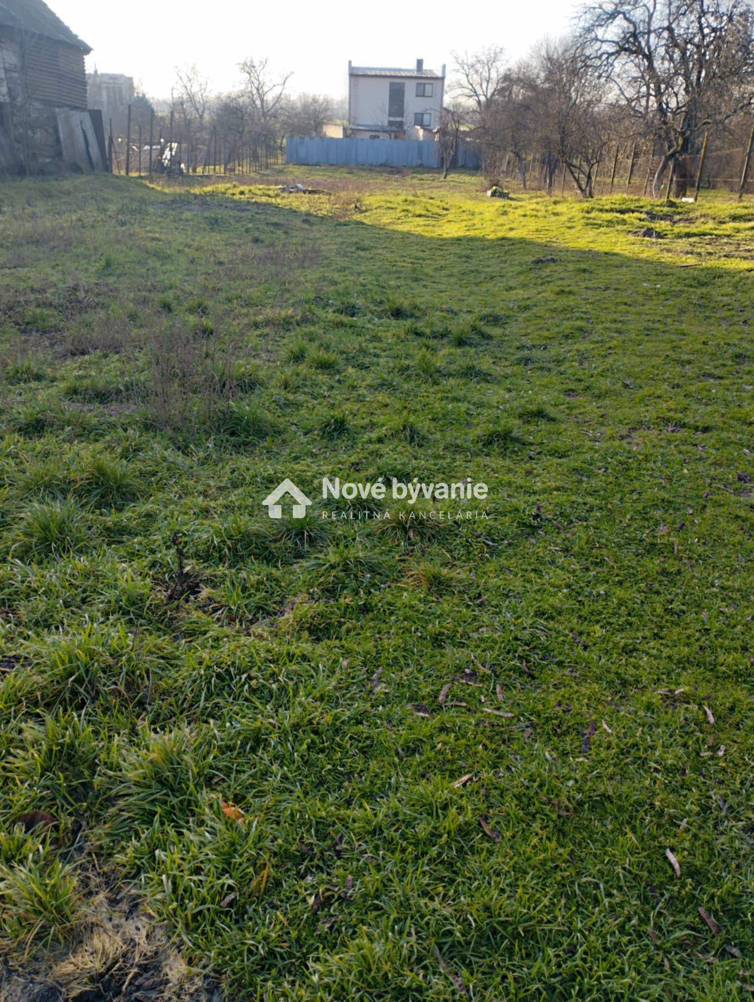 Na predaj stavebný pozemok Nižný Hrabovec – fotka 2