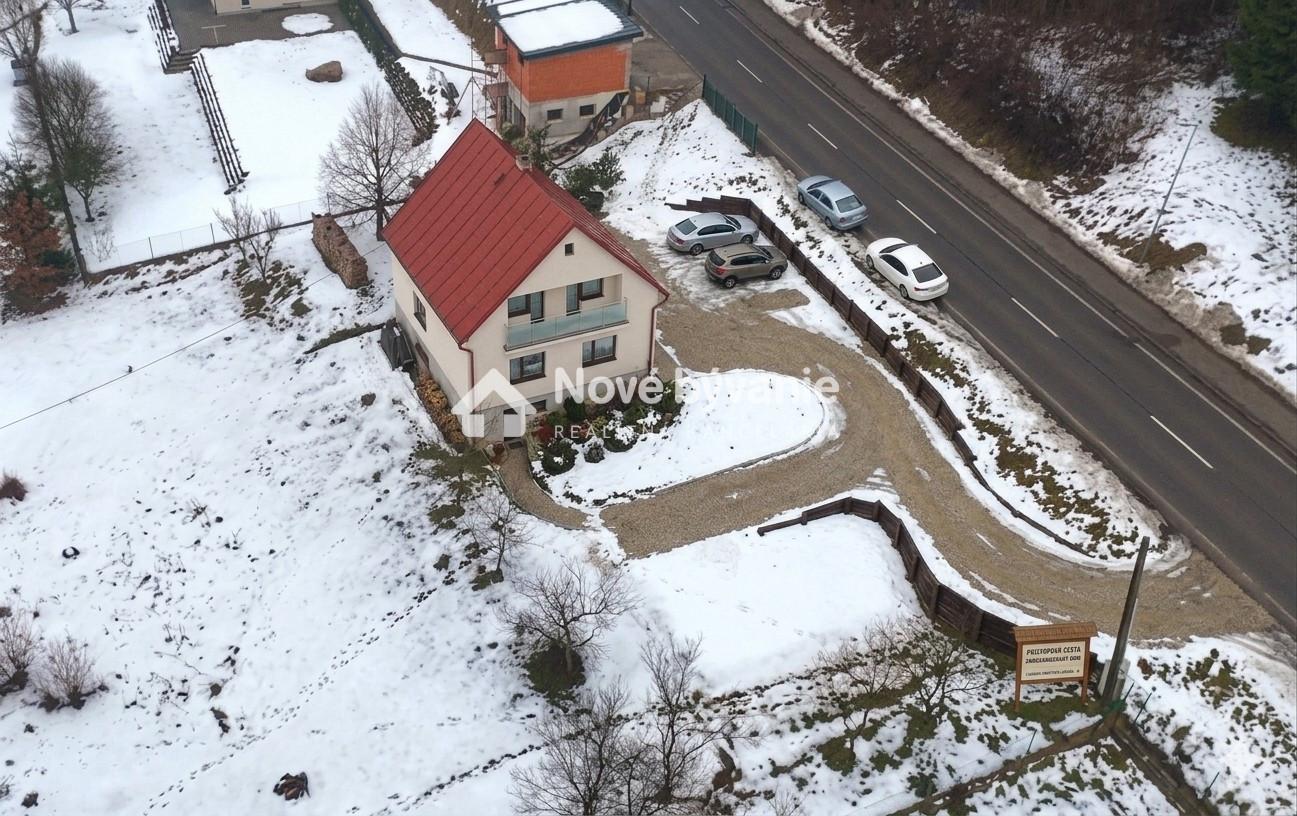 NOVÁ CENA: Exkluzívne rodinný dom 90m², pozemok 705m², Čadca