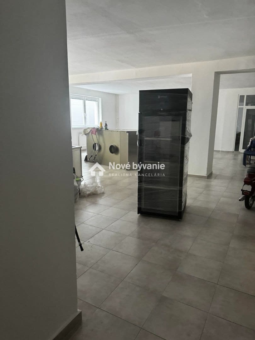 Prenájom multifunkčný priestor Považská Bystrica N019-26-DASEa