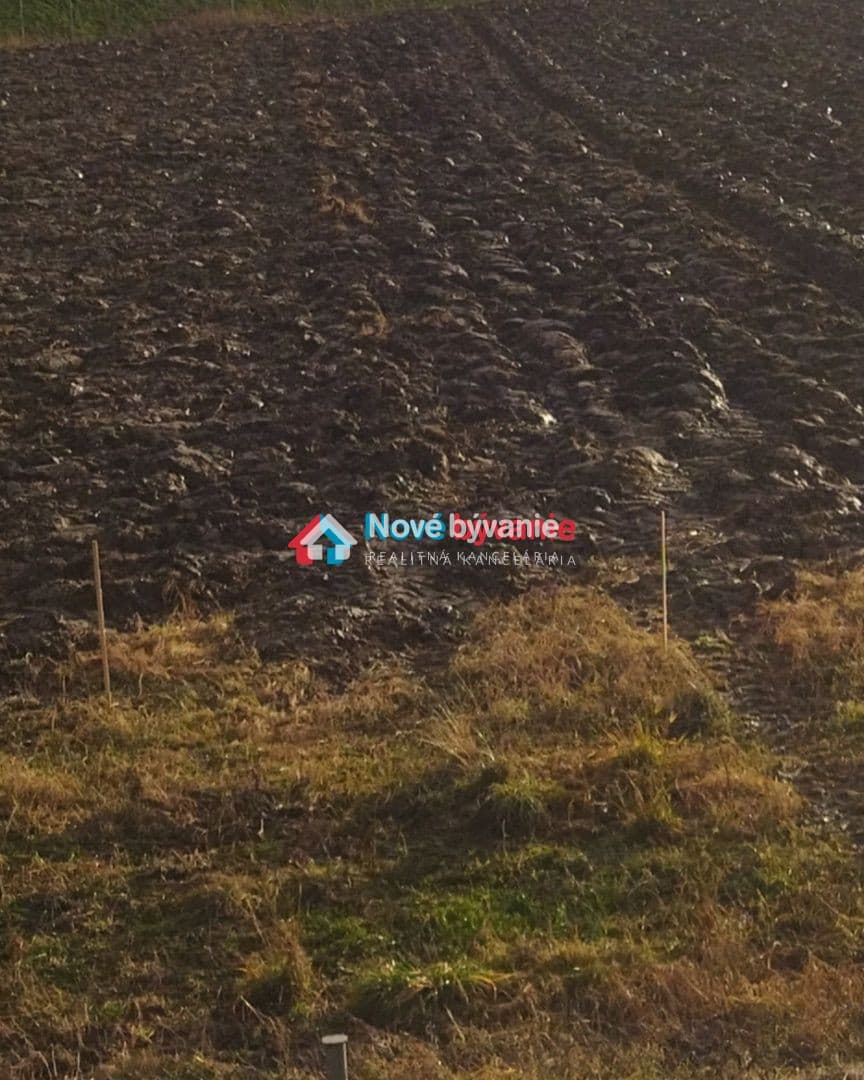 Predaj,pozemok, 850m2, Bytčica,  okres Žilina(N016 - 14- MOPR-)