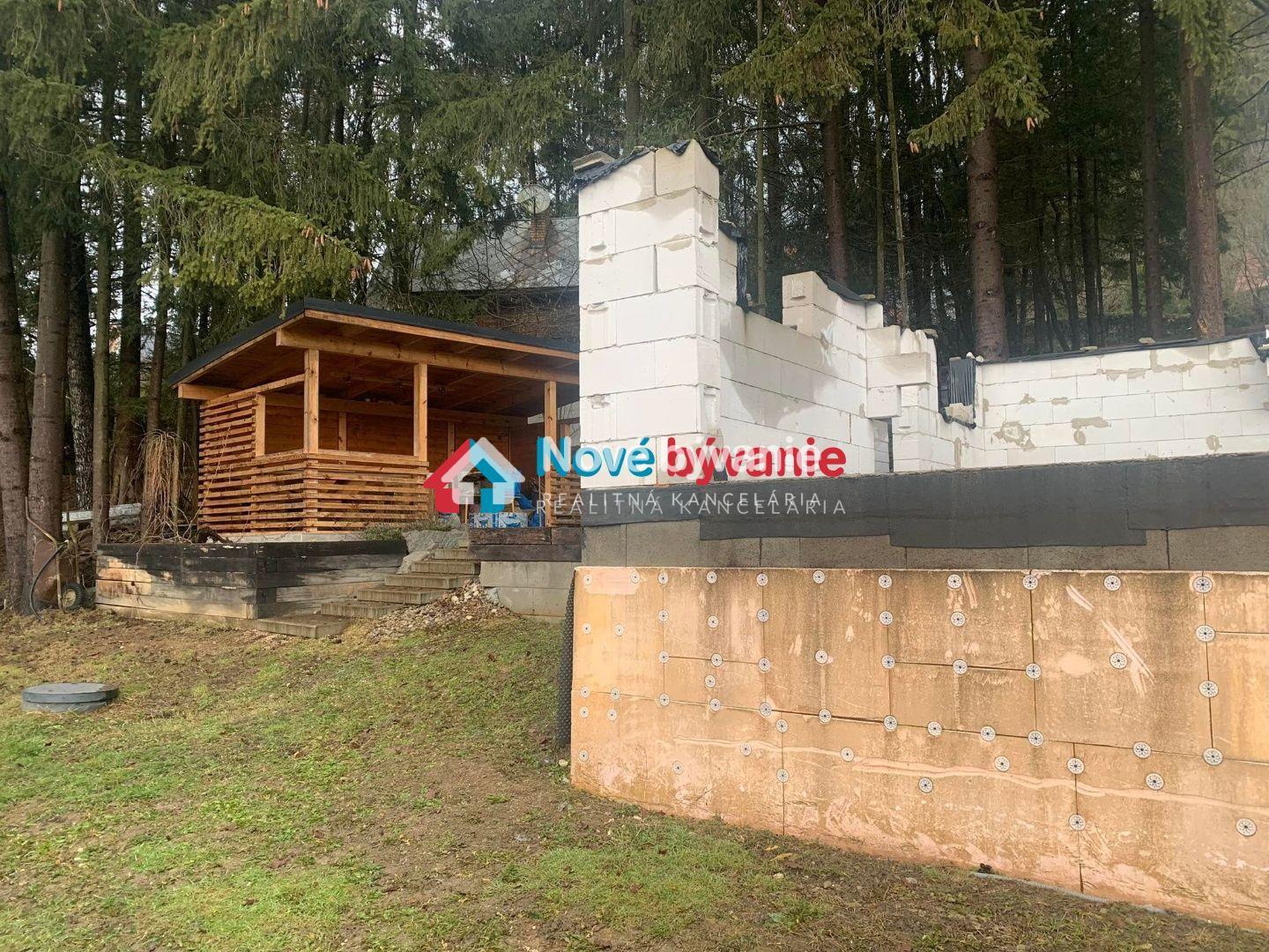 Predaj, Rozostavaná Chata, 75m2, pozemok 375m2, Svederník - Marček,  okres Žilina.(N025-13-MOPR)