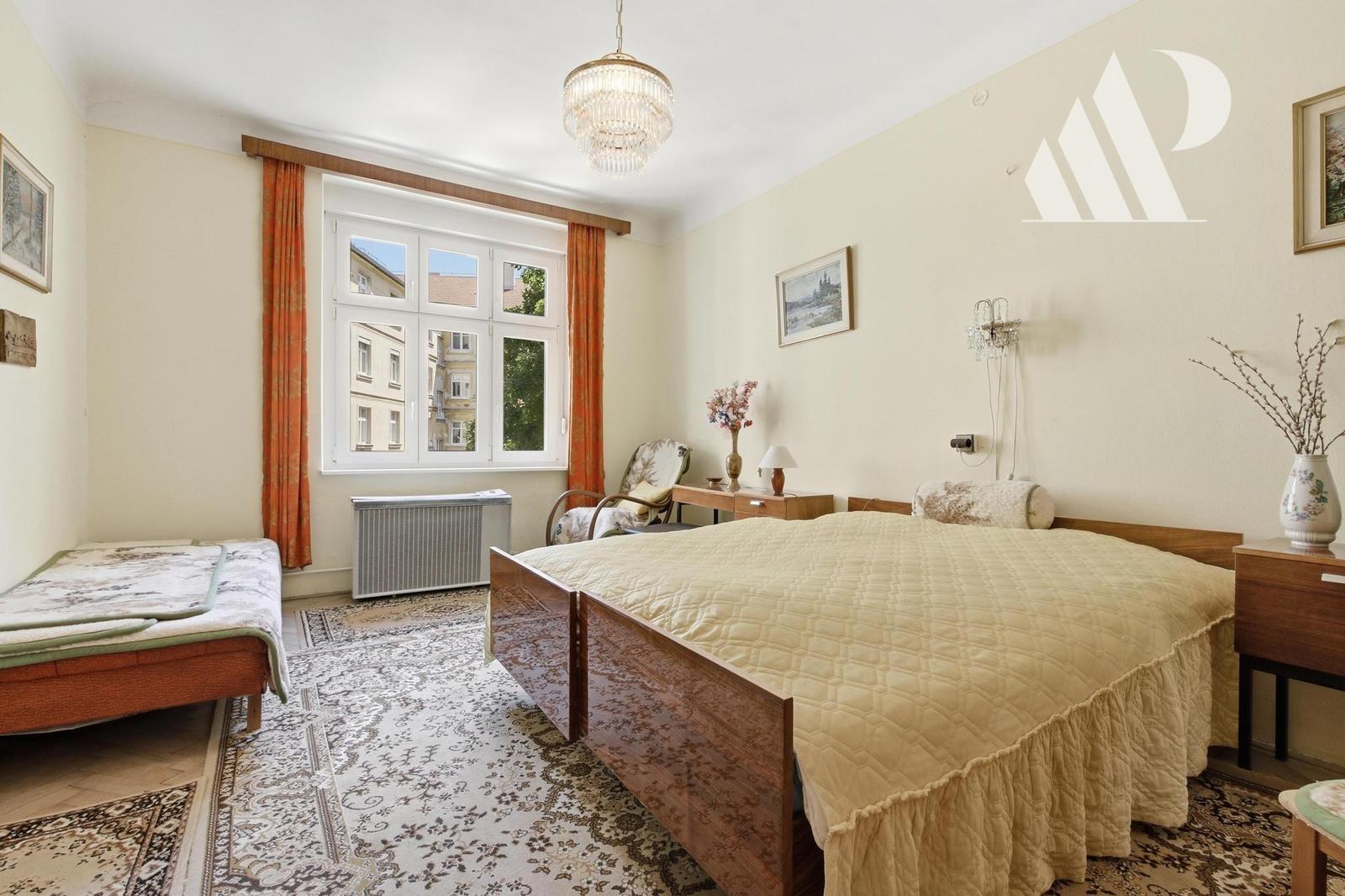 PREDANÉ | 95 m² na Vajanského nábreží z roku 1929