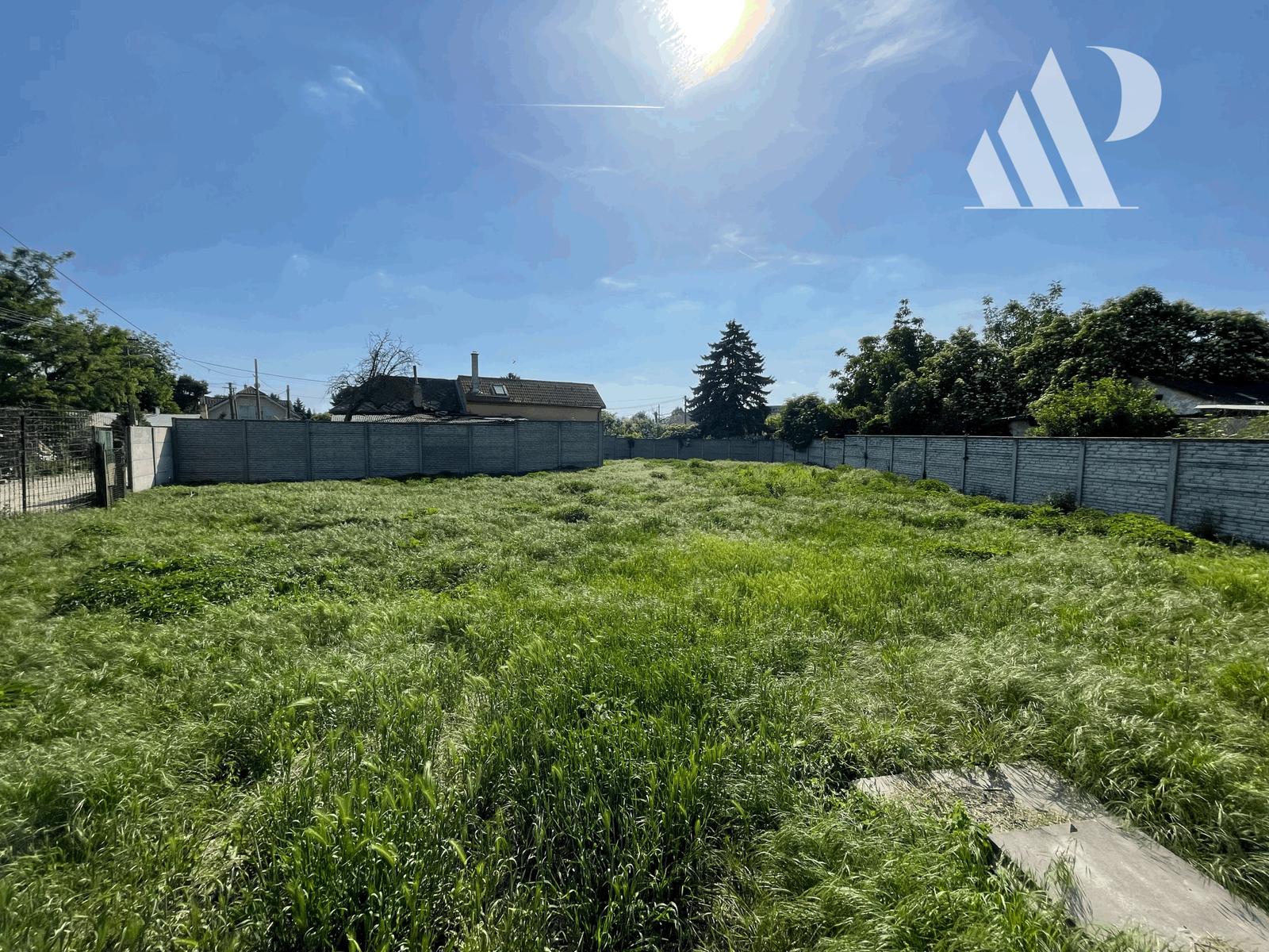 PAPCUN REALITY | Pozemok pre komerčné využitie, 718 m²
