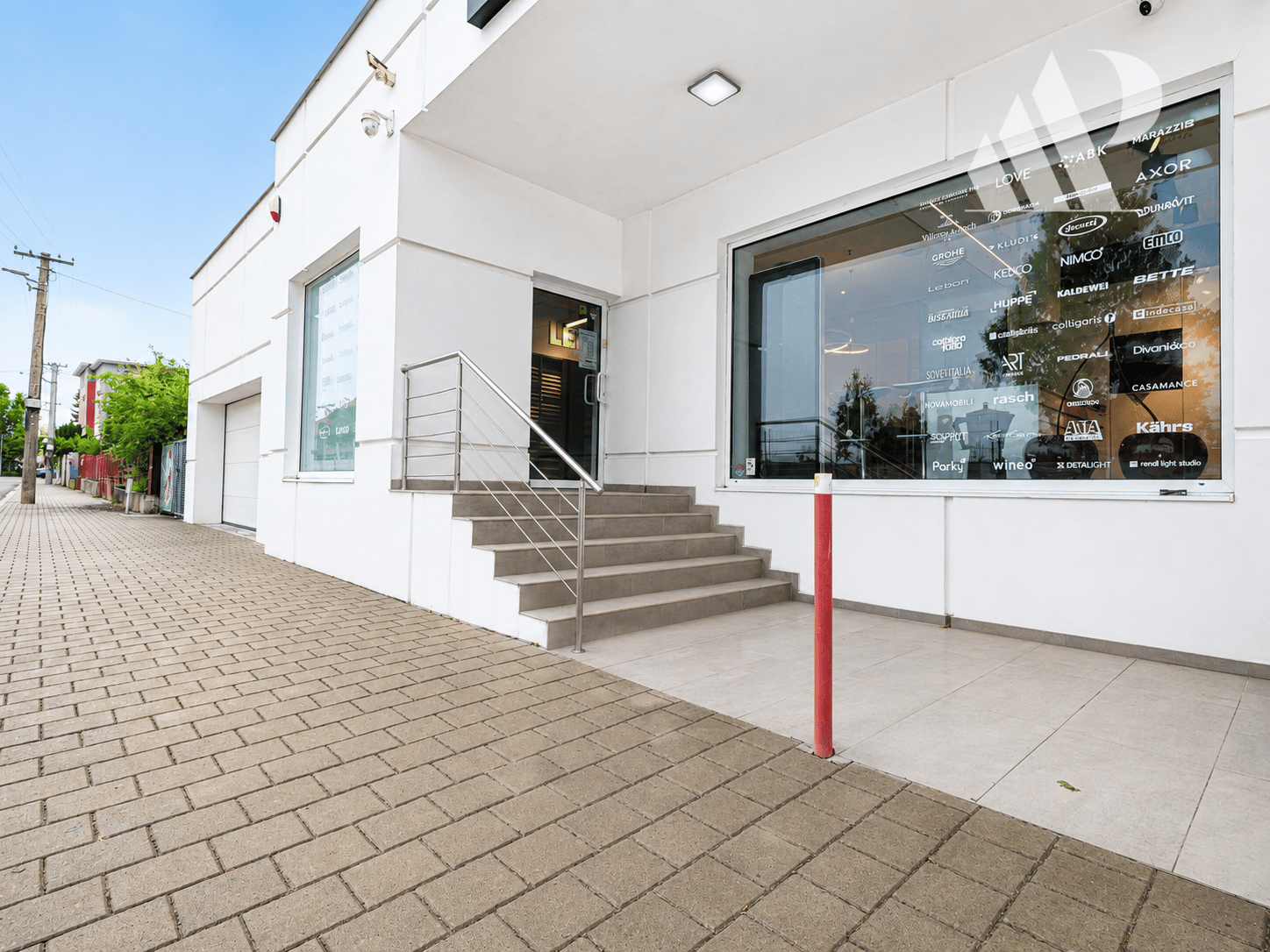 PAPCUN REALITY | Showroom,služby alebo obchod 116 m² Rovinka