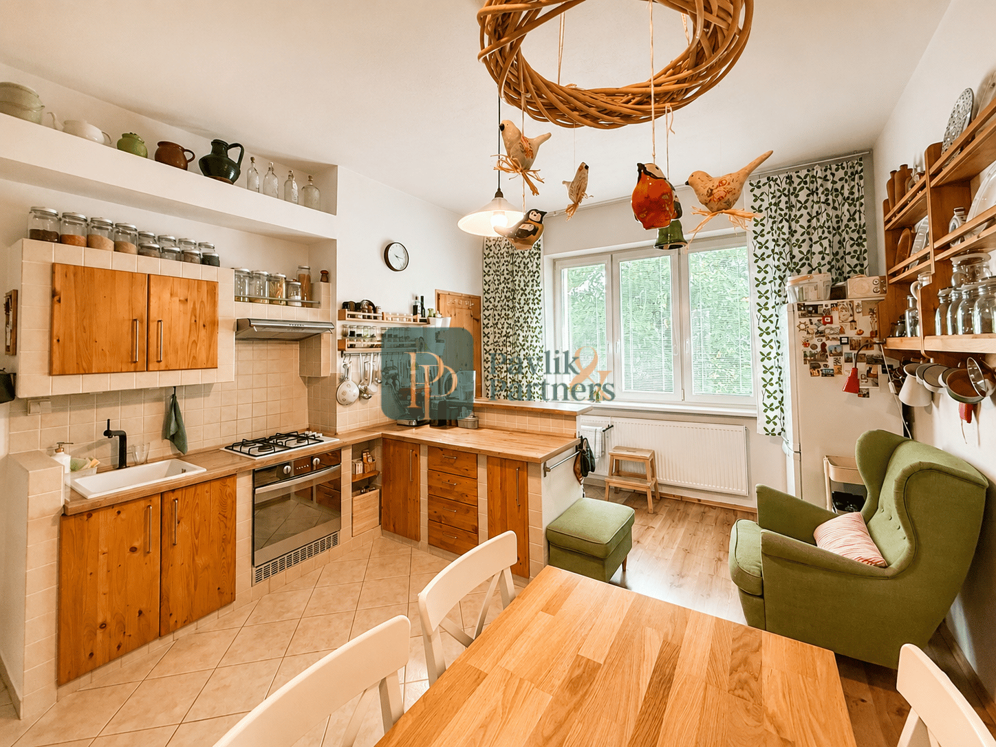 Predaj veľkometrážny byt 112m2, centrum mesta, loggia, REZERVOVANÉ!
