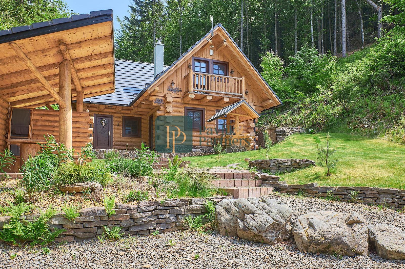 Predaj 4 izbový zrub pri lese, 7,5á pozemok, Nízke Tatry, EXKLUZÍVNE! – fotka 2