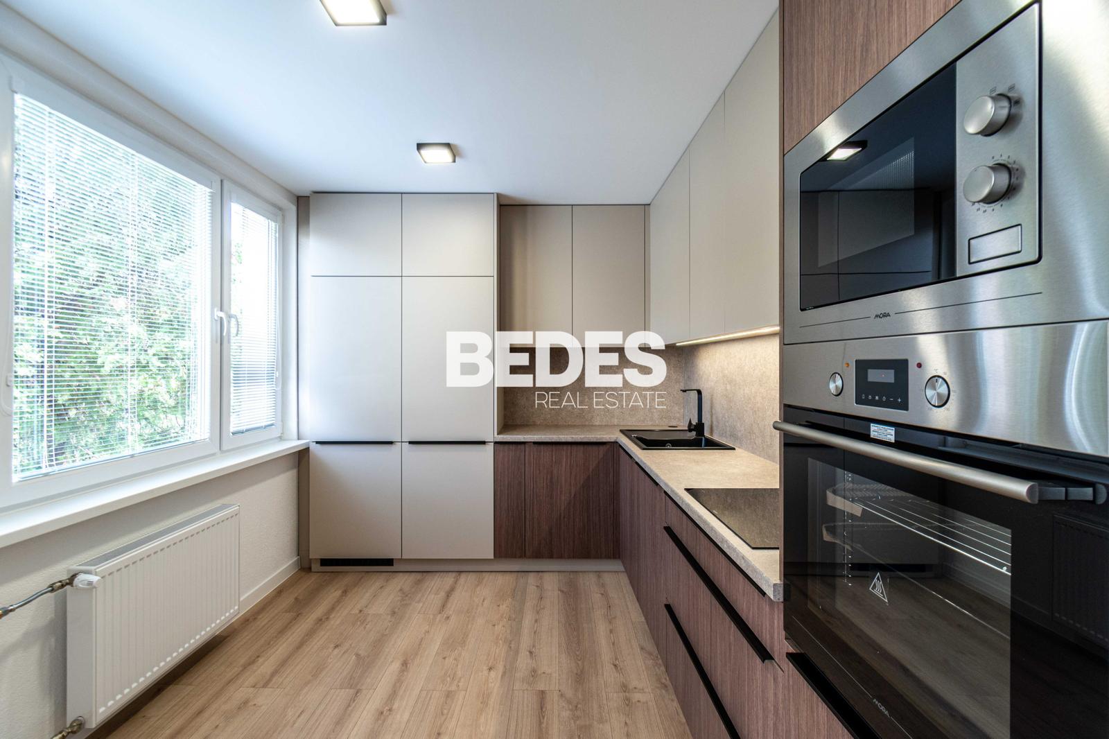 BEDES | Veľkometrážny 3 izbový byt, kompletná rekonštrukcia, walk-in šatník
