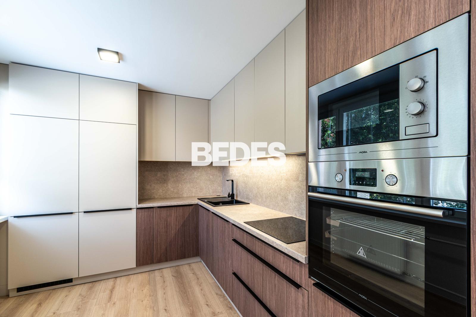 BEDES | Veľkometrážny 3 izbový byt, kompletná rekonštrukcia, walk-in šatník – fotka 2