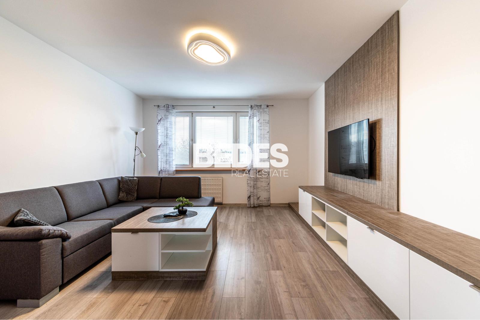 BEDES | Zariadený 3 izbový byt po rekonštrukcii, loggia – fotka 2
