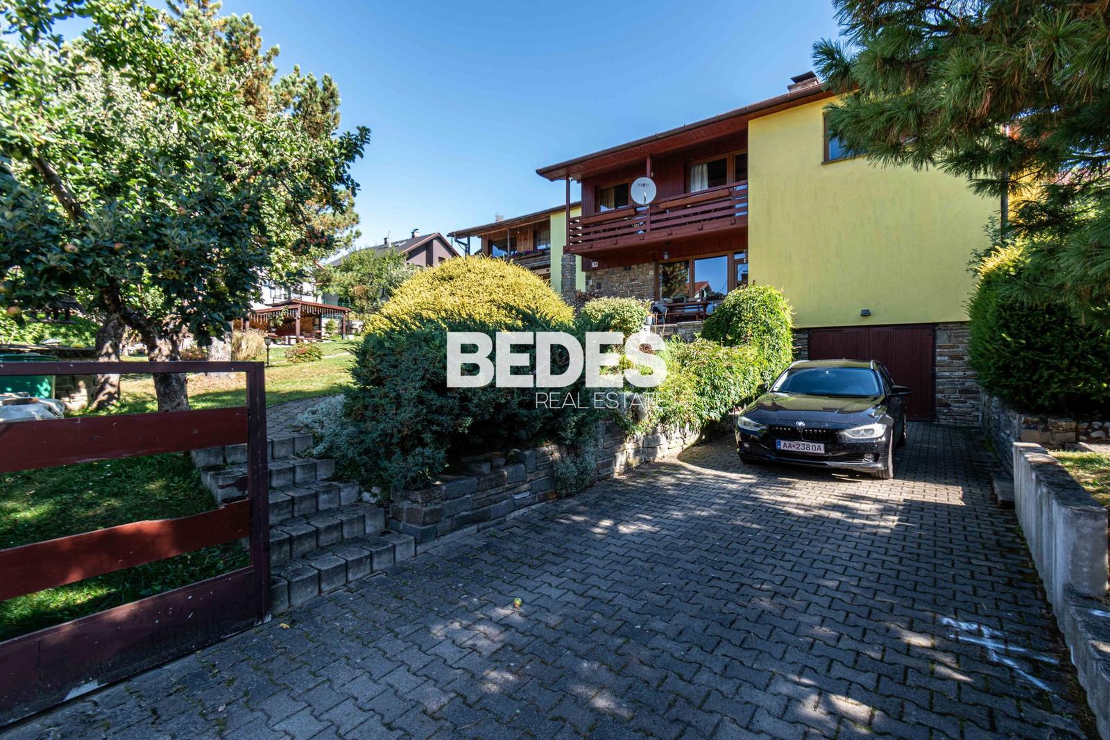 BEDES | Priestranný rodinný dom v Novej Lesnej s výhľadom na Vysoké Tatry