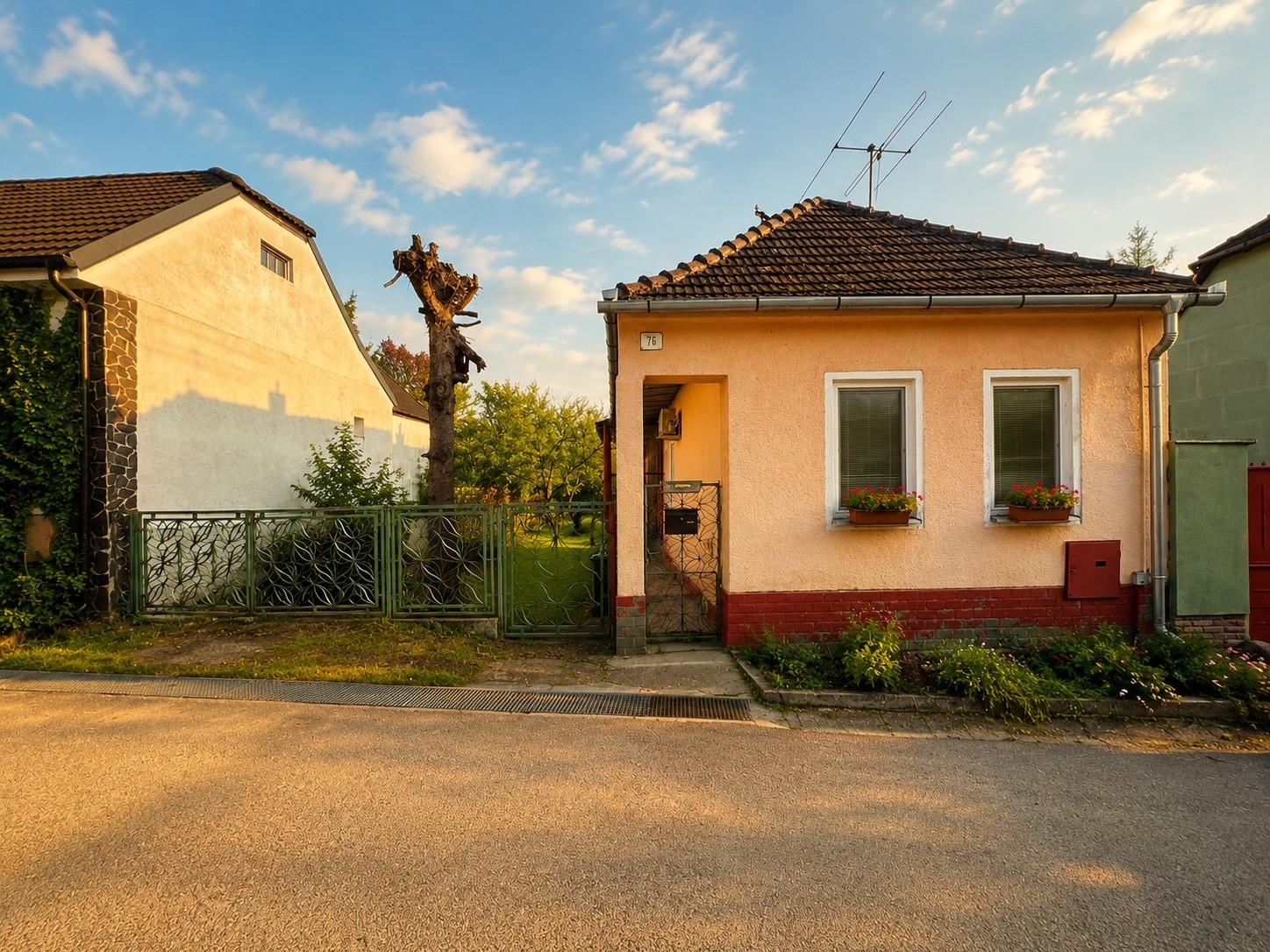 PREDAJ – RD Dobrá Voda | Dom s veľkým potenciálom