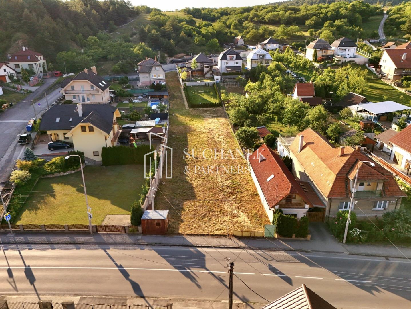 Predaj |  Pozemok vhodný na výstavbu rodinného domu Dolné Vestenice