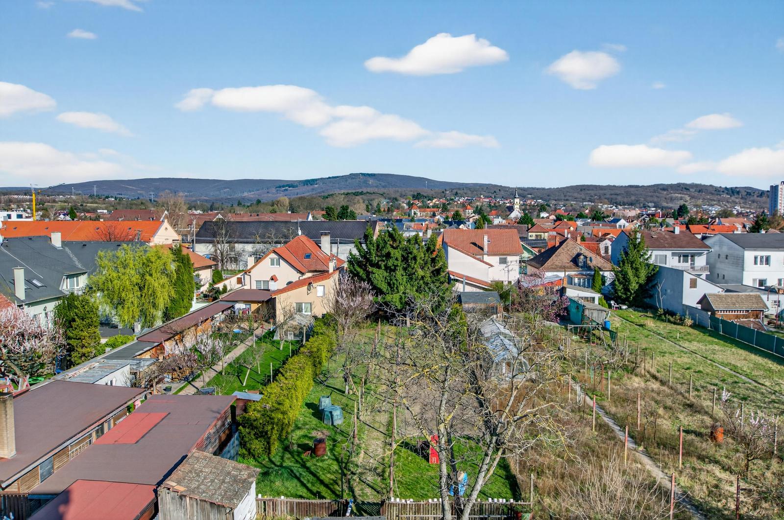 Predaj priestranného 2-izbového bytu s výhľadom na Karpaty, Stupava. – fotka 2