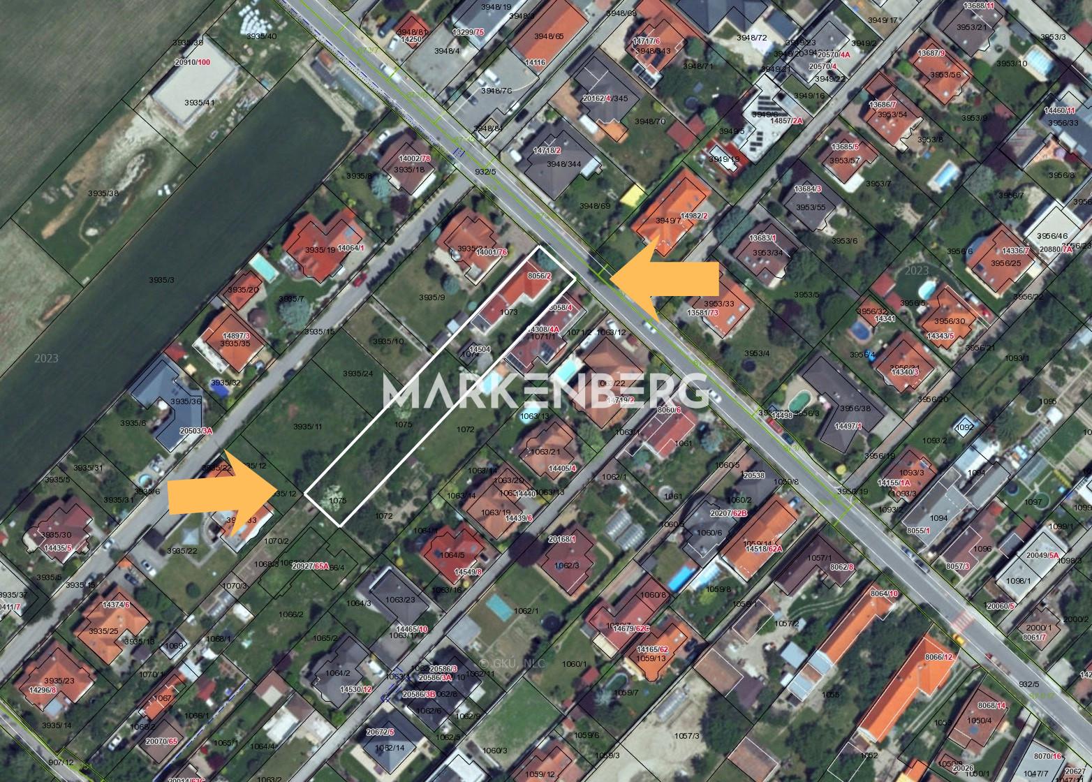 Slnečný pozemok pre výstavbu RD / Dvojpodlažných bytov - Vrakunský Lesopark – fotka 2