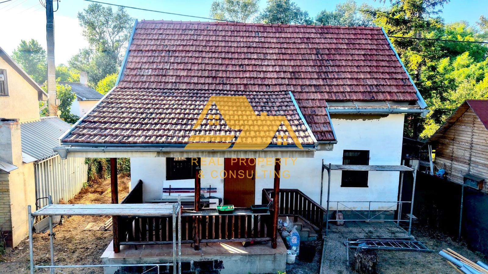 Predám celoročne obývateľnú chatu v Nových Zámkoch