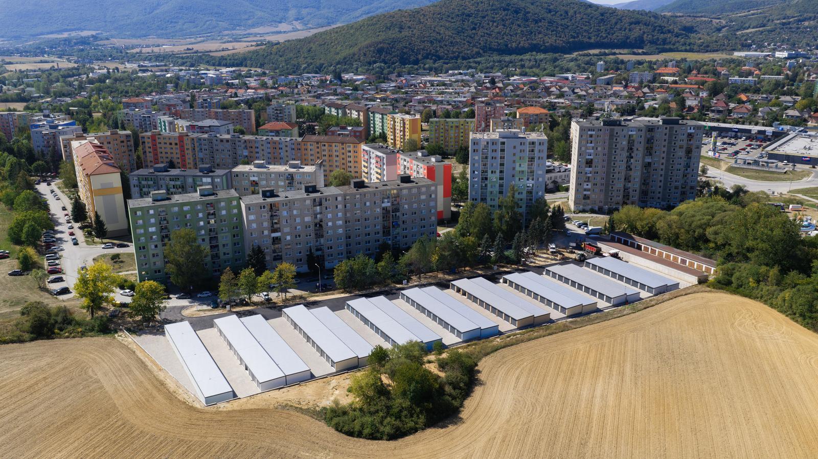 GARÁŽE NA PREDAJ – Rožňava, Edelényská ulica