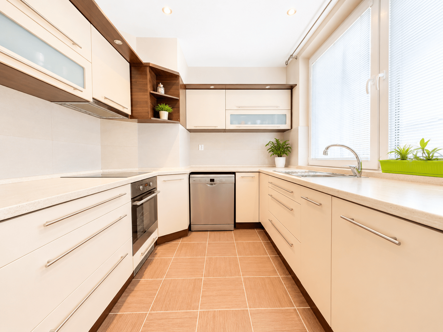 PREDAJ -  3 izbový byt s balkónom, Budovateľská ulica, Rožňava