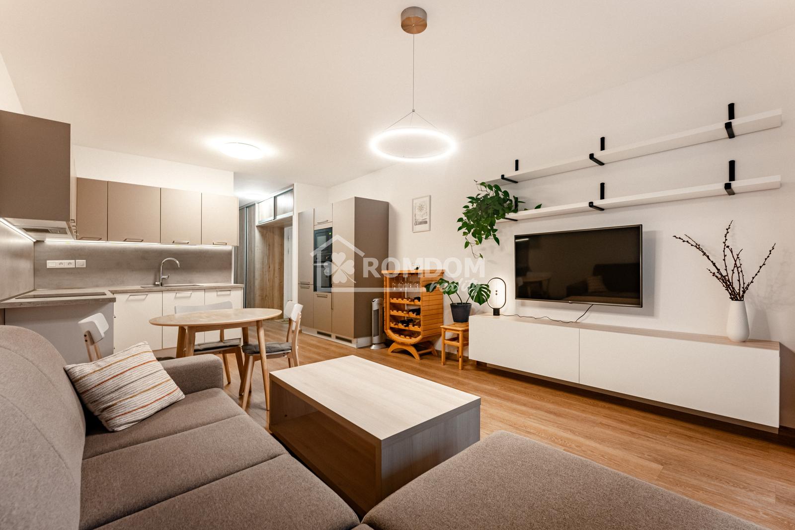 Rezervované - 2i byt Zelené Vlčince 61m2 s parkovaním